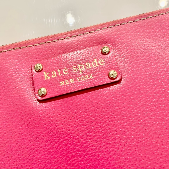 Hot pink handbag by Kate Spade New without tags - Picture 2 of 4